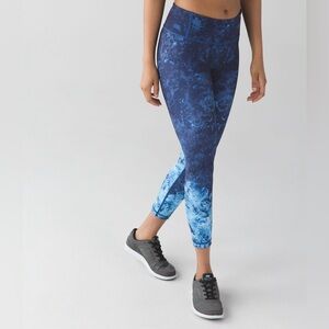 Lululemon tights size 4